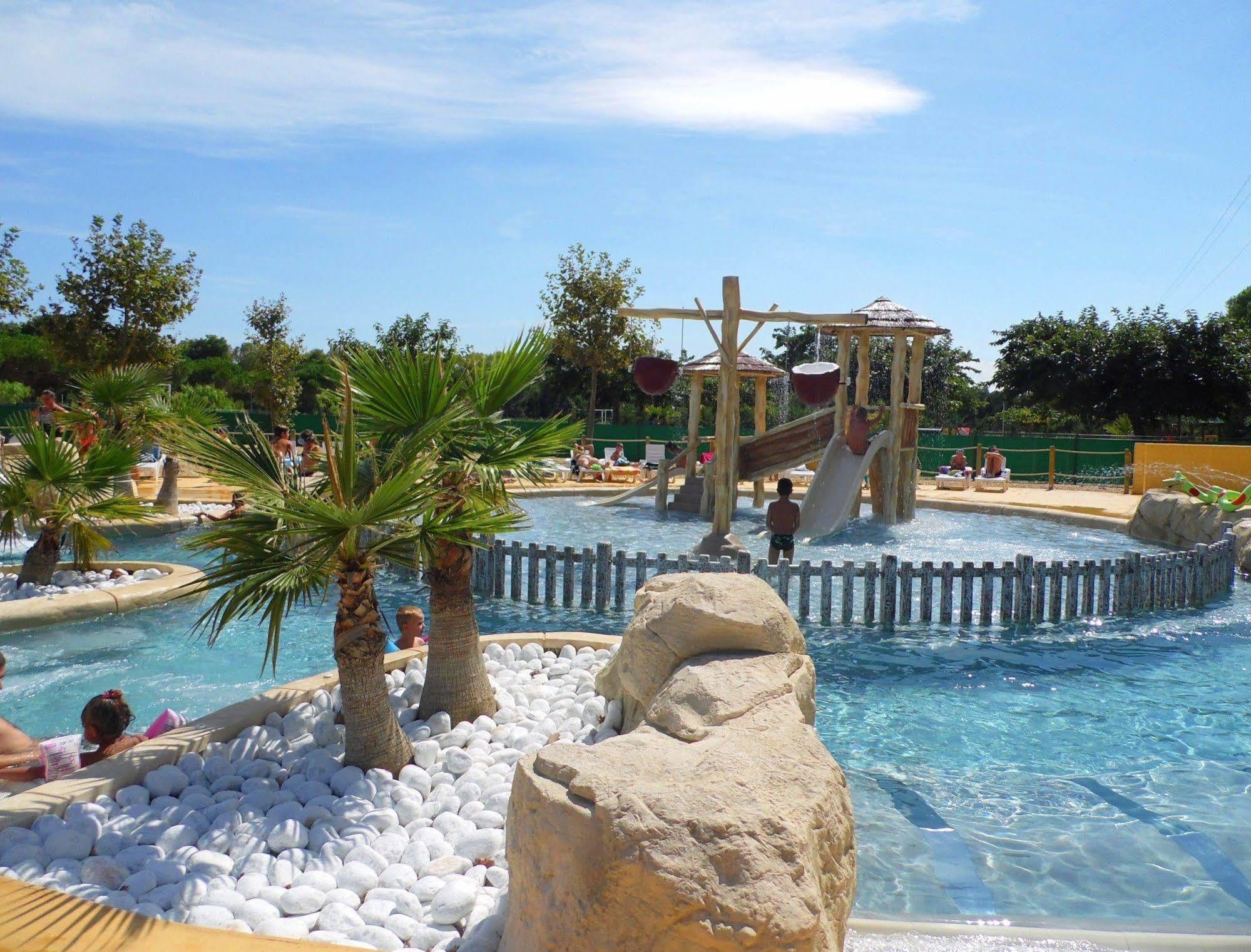Camping Le Sainte Marie Zewnętrze zdjęcie